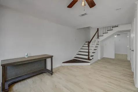 2128 59th Street Galveston TX 77551