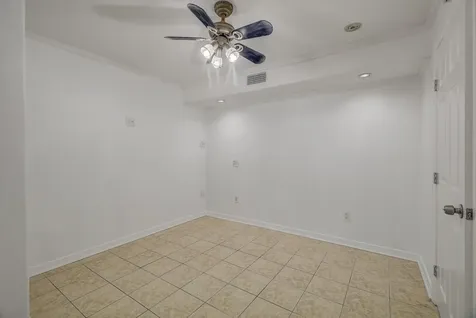 2128 59th Street Galveston TX 77551