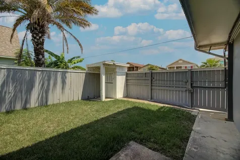 2128 59th Street Galveston TX 77551
