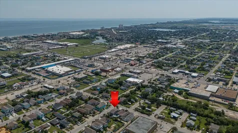 2128 59th Street Galveston TX 77551