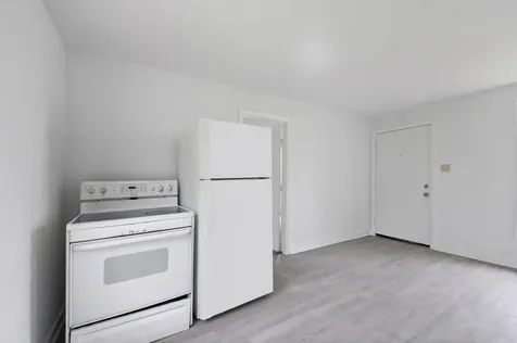 806 East Emily Avenue 6 Wharton TX 77488