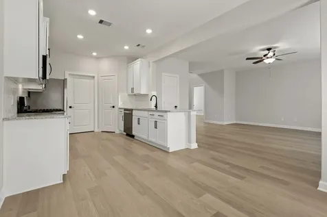 21516 Bluebonnet Bay Drive Magnolia TX 77354
