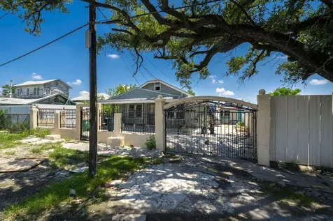 6507 Texas Street Houston TX 77011