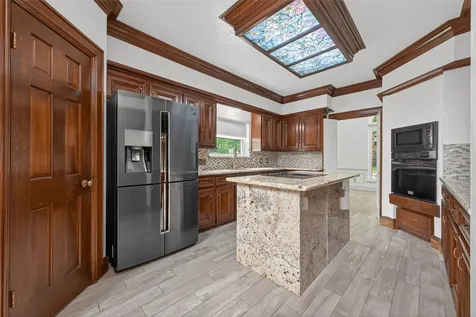 15106 Dawnbrook Drive Houston TX 77068