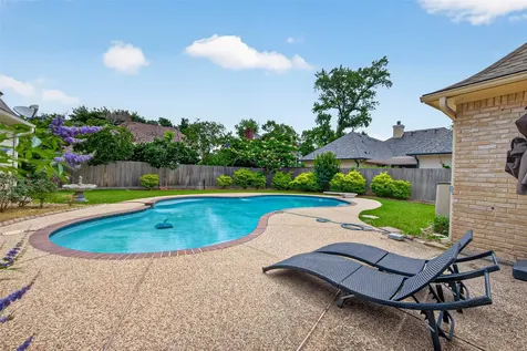 15106 Dawnbrook Drive Houston TX 77068