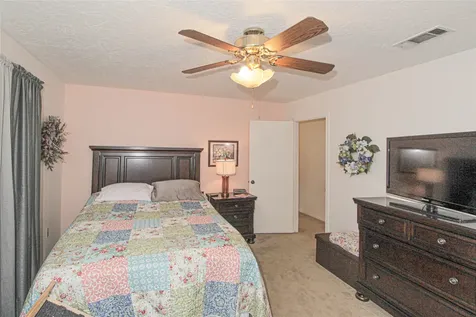 175 Checkmate Livingston TX 77351