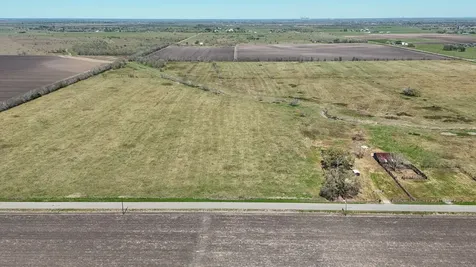 4439 Schultz Road Damon TX 77430