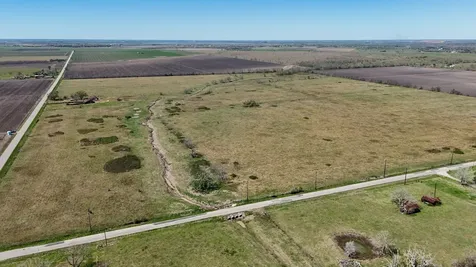 4439 Schultz Road Damon TX 77430