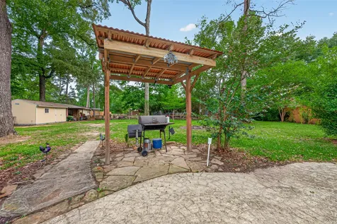 20586 Split Oak Drive New Caney TX 77357