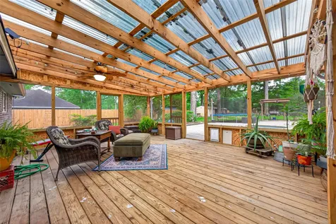 20586 Split Oak Drive New Caney TX 77357