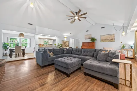 20586 Split Oak Drive New Caney TX 77357