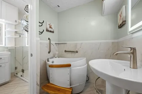 7447 Cambridge Street 117 Houston TX 77054