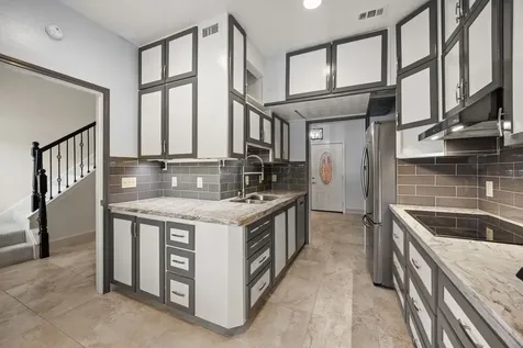 7447 Cambridge Street 117 Houston TX 77054