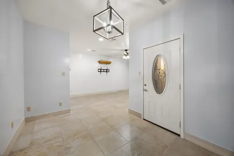 7447 Cambridge Street 117 Houston TX 77054