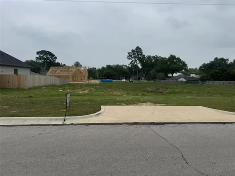 1037 S Masonic Street Bellville TX 77418