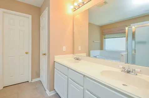 4521 W Columbary Drive Rosenberg TX 77471