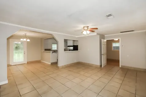 701 22nd Avenue N Texas City TX 77590