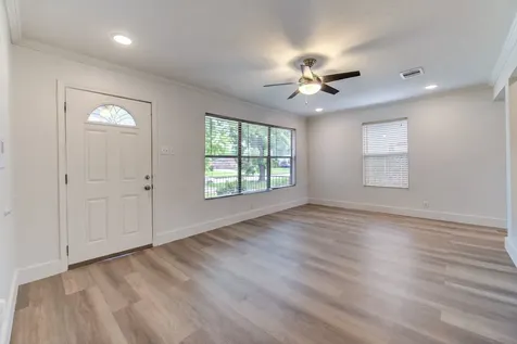 4735 Marietta Lane Houston TX 77021
