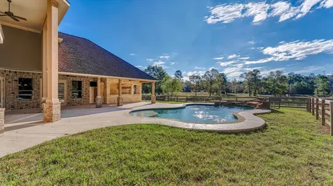 8071 Stacy Diane Drive Montgomery TX 77316