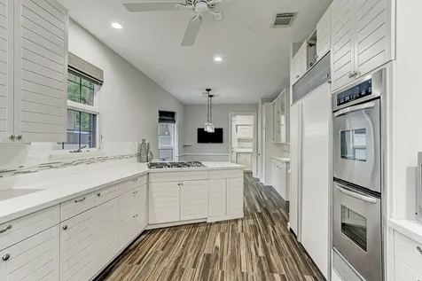 15807 Fleetwood Oaks Drive Houston TX 77079