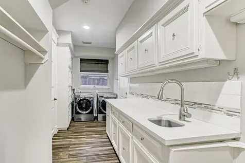 15807 Fleetwood Oaks Drive Houston TX 77079