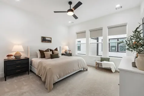 857 Fisher Street F Houston TX 77018
