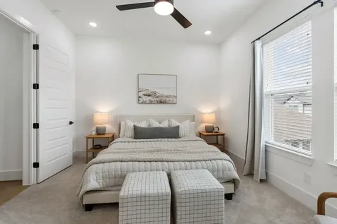 857 Fisher Street F Houston TX 77018