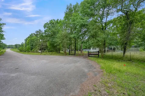 6866 Pennsylvania Avenue Montgomery TX 77316