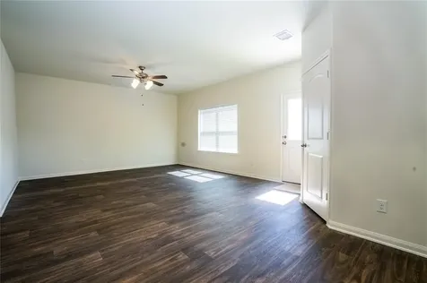 208 Autumn Berry Lane Brookshire TX 77423