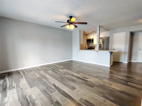 205 Yacht Club Lane 205 Seabrook TX 77586