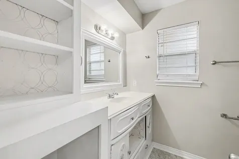 107 Carriage Lane Conroe TX 77385