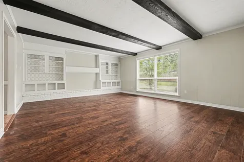 107 Carriage Lane Conroe TX 77385
