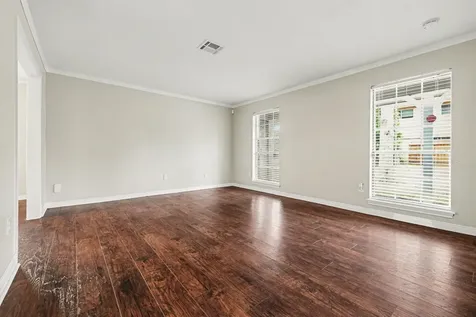 107 Carriage Lane Conroe TX 77385
