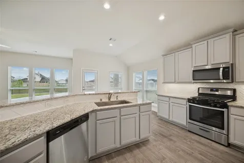 11914 Champions Forest Drive Mont Belvieu TX 77535