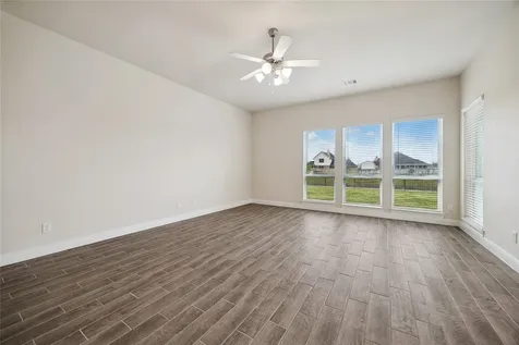 11914 Champions Forest Drive Mont Belvieu TX 77535
