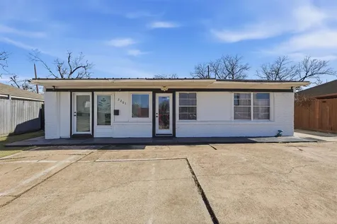 2205 Strawberry Road Pasadena TX 77502