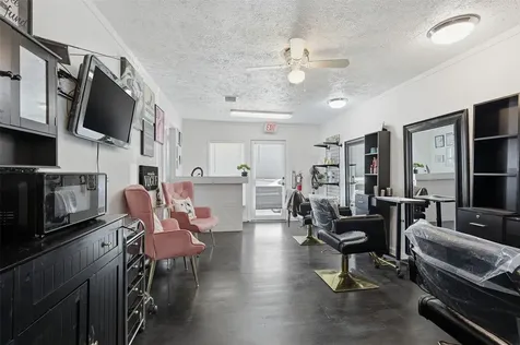 2205 Strawberry Road Pasadena TX 77502