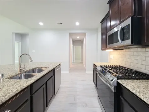 2982 Austin Breeze Lane League City TX 77573