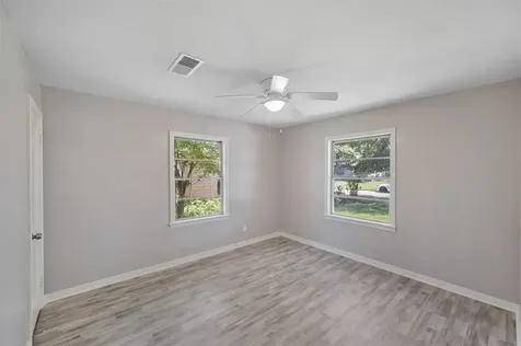 8527 Brower Street Houston TX 77017