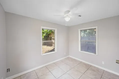 8527 Brower Street Houston TX 77017