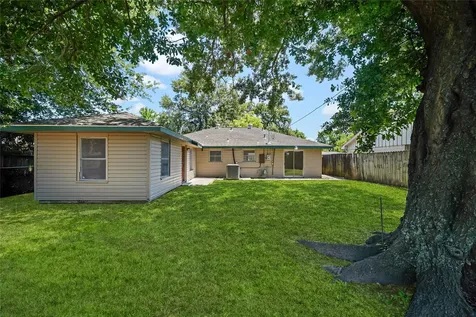8527 Brower Street Houston TX 77017