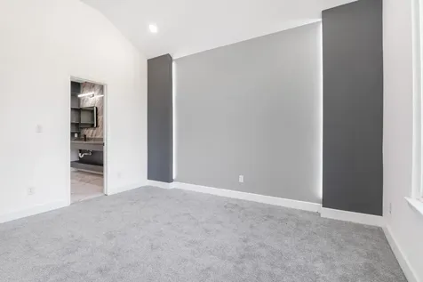 8046 Chateau Street Houston TX 77028