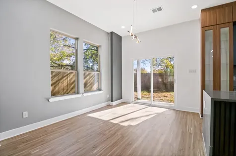 8046 Chateau Street Houston TX 77028