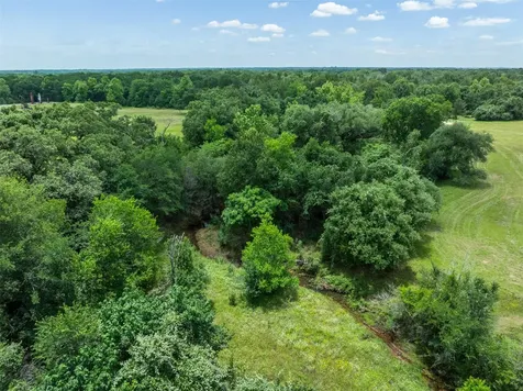 3320 County Road 430 Dime Box TX 77853