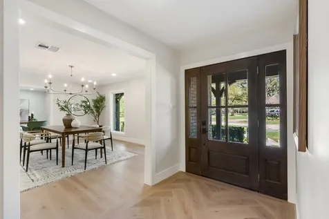 7525 Middlewood Street Houston TX 77063