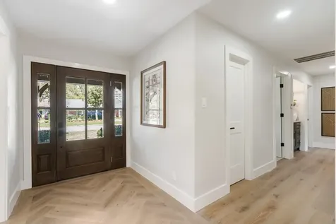7525 Middlewood Street Houston TX 77063