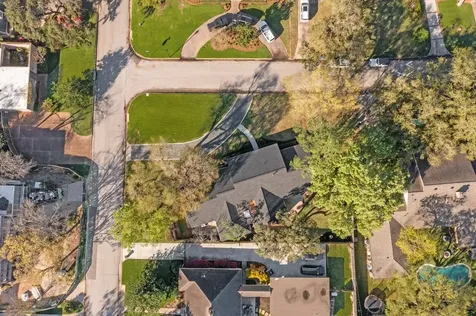 7525 Middlewood Street Houston TX 77063