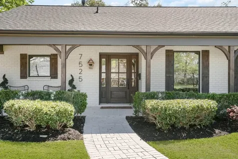 7525 Middlewood Street Houston TX 77063