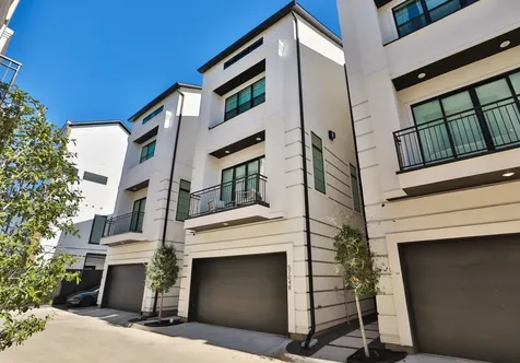 5704 Fairdale Lane B Houston TX 77057