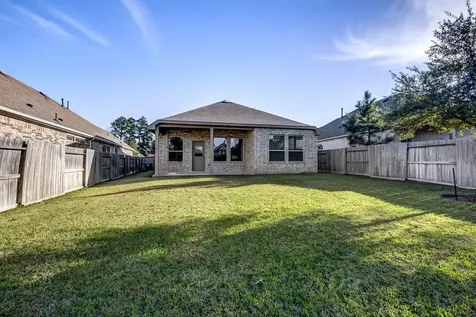119 Winged Elm Court Conroe TX 77318